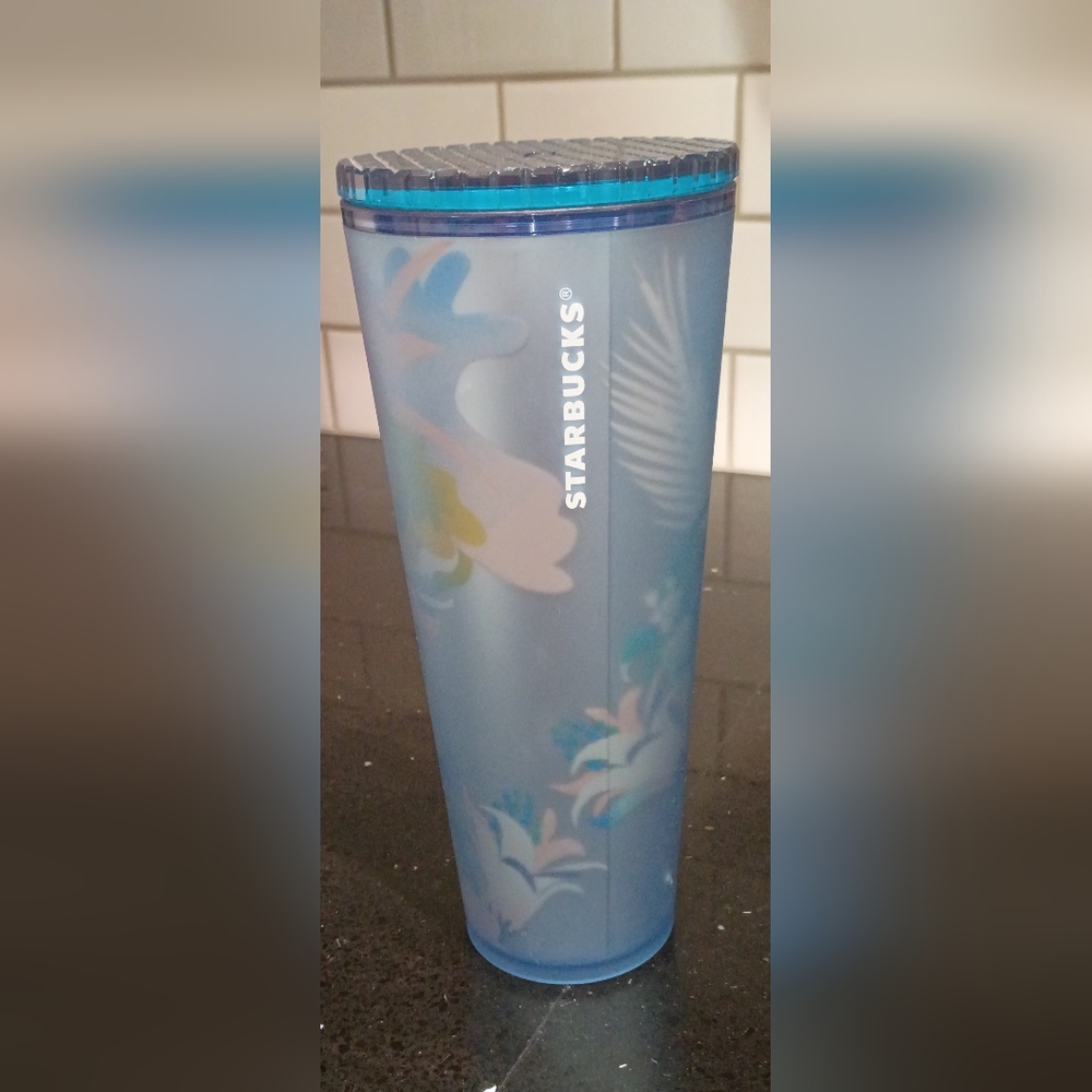 Starbucks 2023 Blue Floral Soft Touch Venti 24 oz Tumbler. Limited Edition